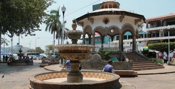 zcalo de acapaulco