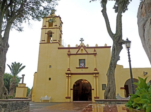 templo de santa ana xochuca