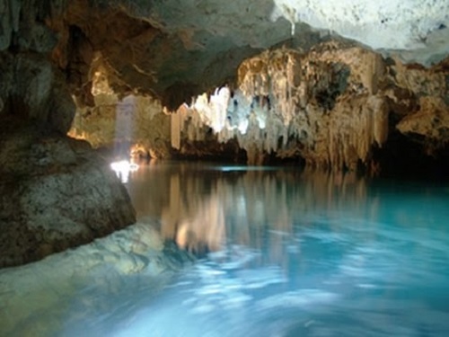 cenote labnaha